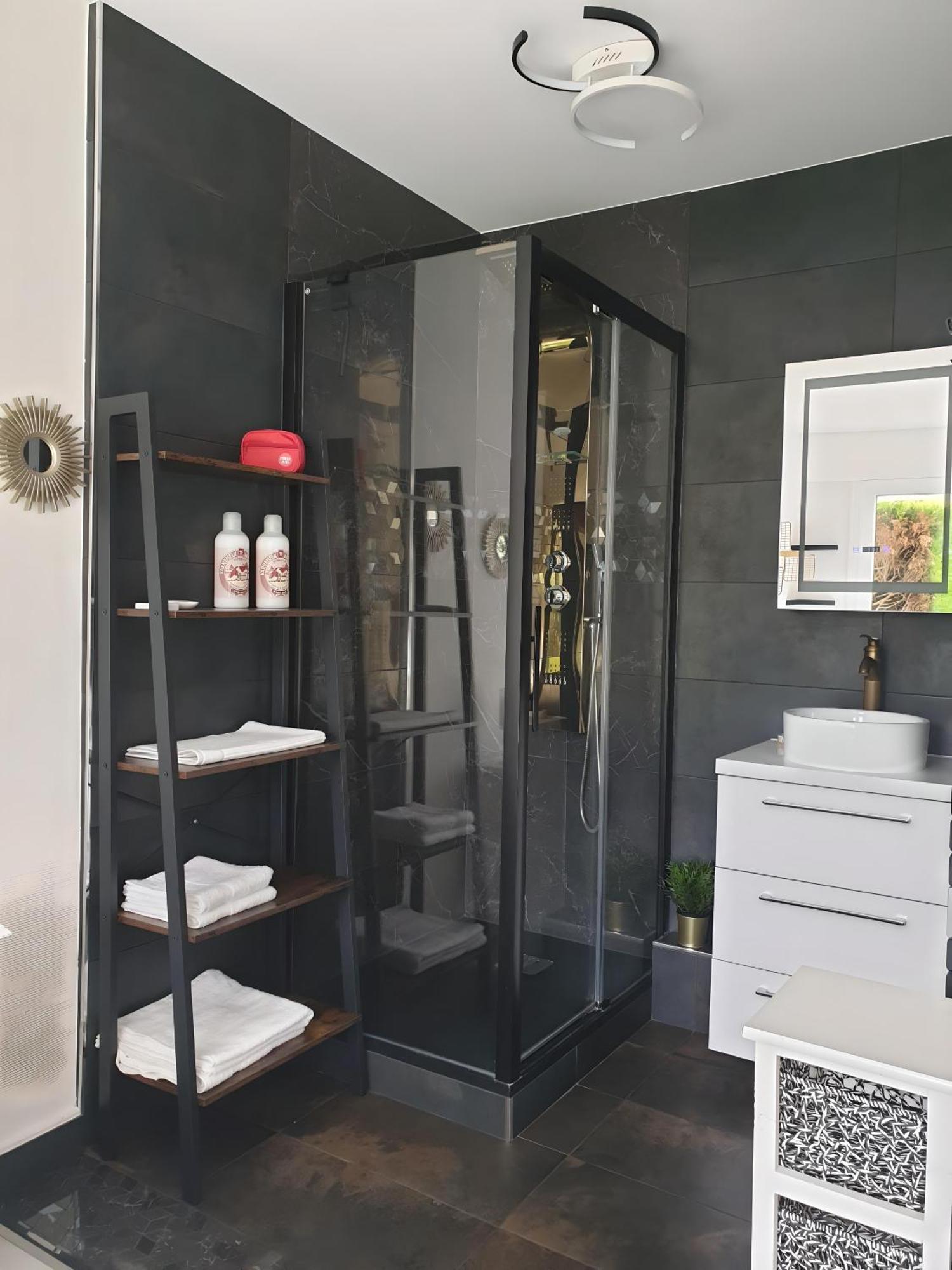 Appartement Avec Jardin Prive - 2 A 4 Voyageur Chaville Esterno foto